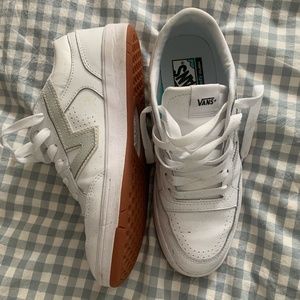 Vans Lowland Sneaker